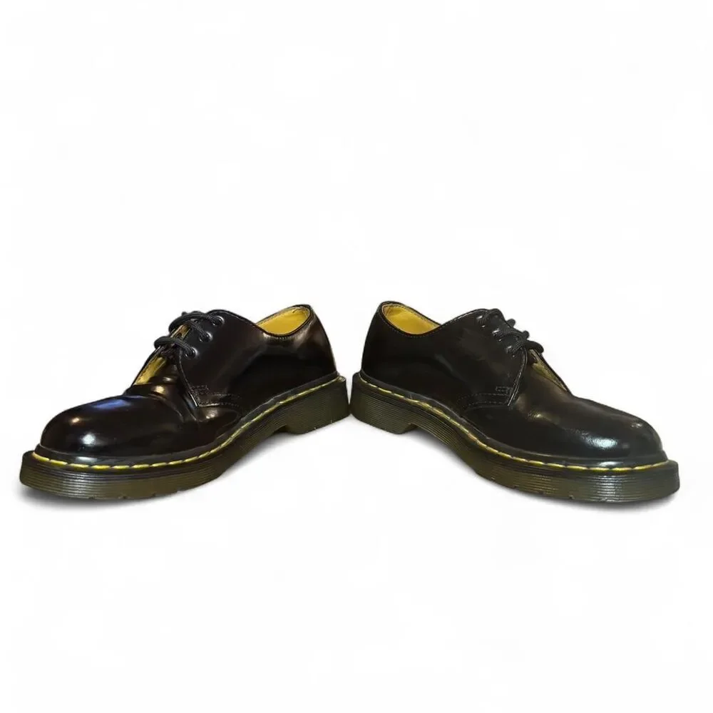 Dr. Martens Black smooth Leather Oxford Shoes Women’s 7 Yellow Stitch Lace Up